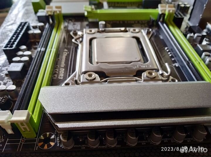 Комплект на базе lga 2011 X79 Turbo + Xeon 2630lv2
