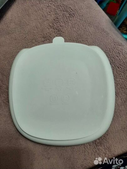 Тарелка для прикорма с присоской