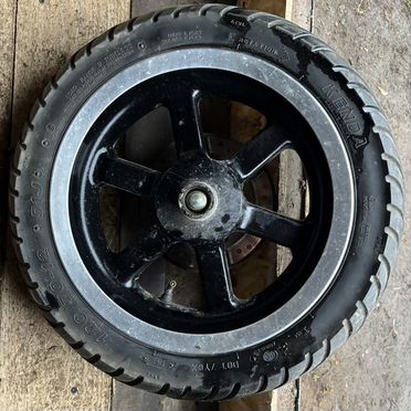 Переднее колесо на Скутер Stels tactic vortex