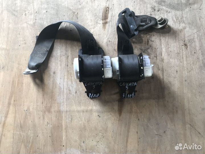 Ремень безопасности задний Hyundai Sonata 5