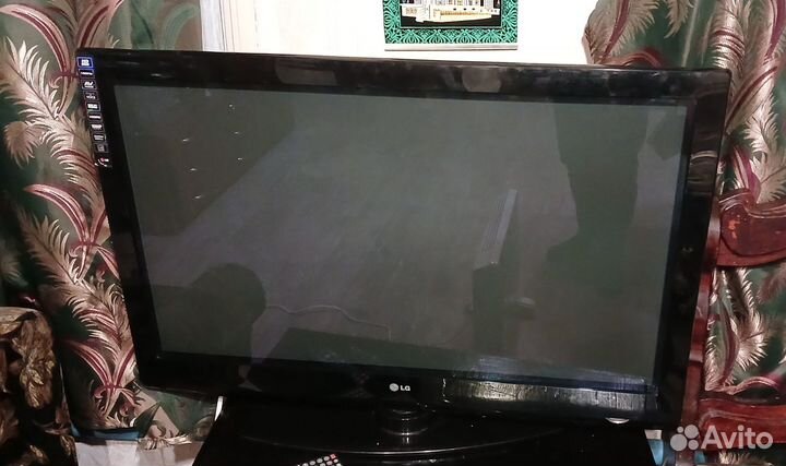 Телевизор LG 42