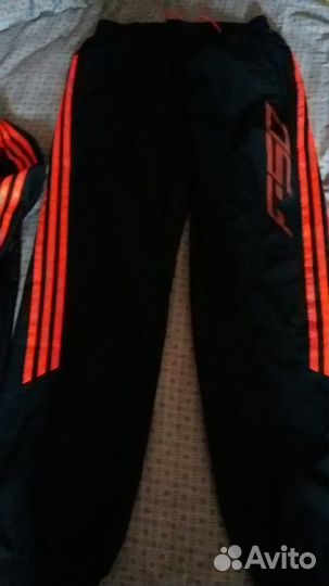 Спортивный костюм Адидас