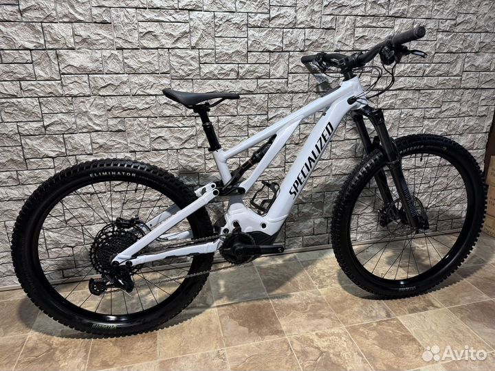 E-bike Specialized Turbo Levo Alloy 29/27.5 (2022)