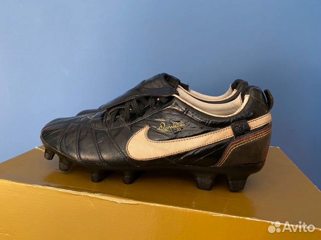 Nike Tiempo Ronaldinho FG Uk7.5