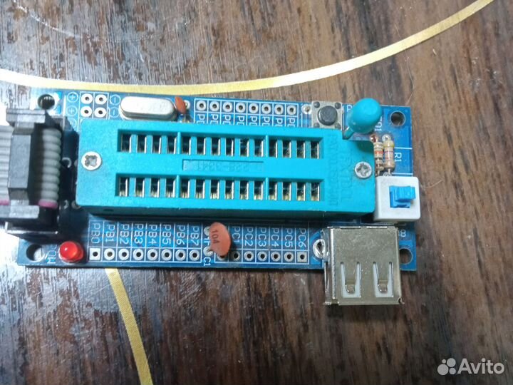 Программатор AVR usbisp + панелька на плате