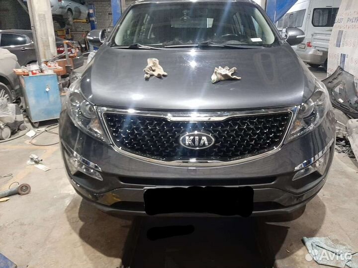 Решетка радиатора kia sportage 3