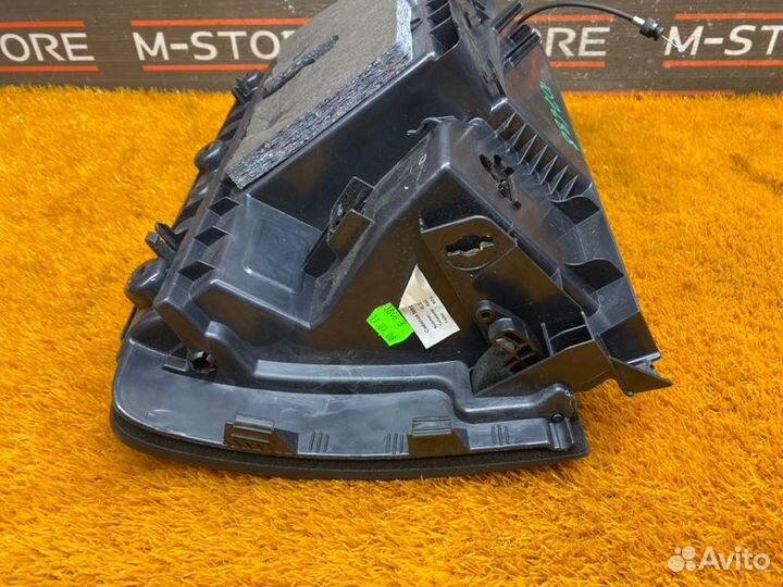 Бардачок Audi Q7 4LB BHK 2009