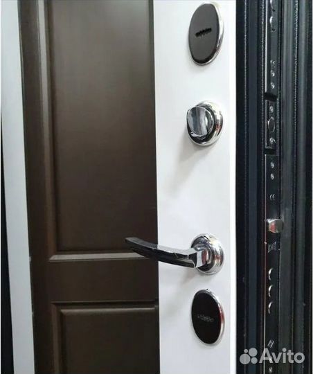 Дверь входная 11см «Изотерма-Зеркало» уличная