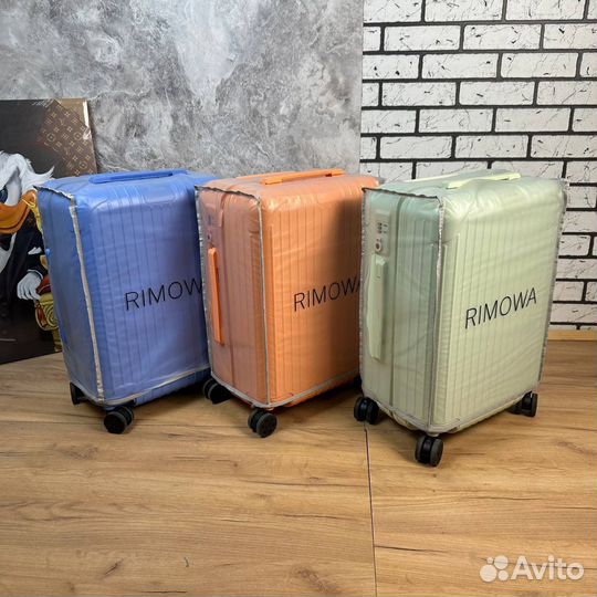 Чемодан rimowa