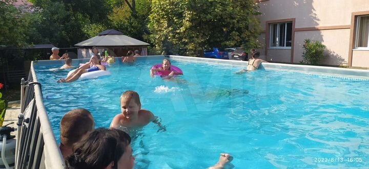 Комната 20 м² в 6-к., 1/2 эт.