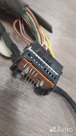 Проводка двери задняя правая Mercedes Gl 320 Cdi