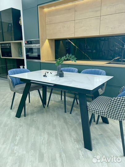 Стол с гарантией качества