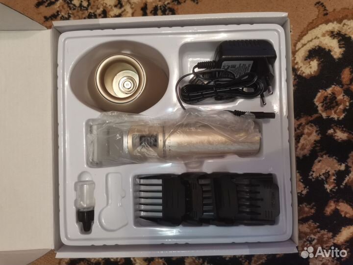 Машинка для стрижки волос