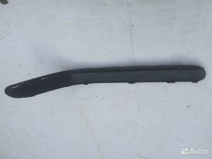 Накладка бампера Mercedes W203 2000-2004 левая