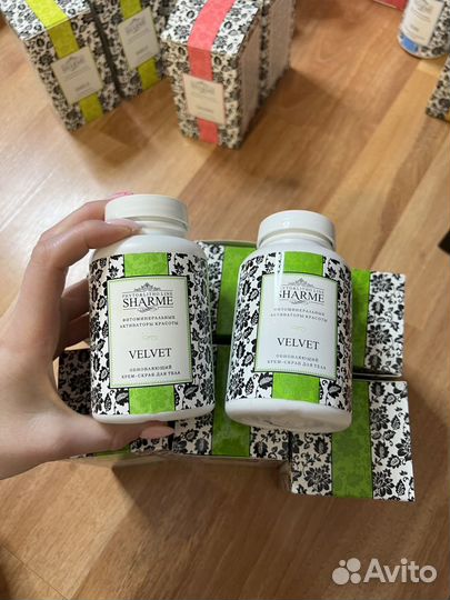 Sharme Velvet обновляющий крем-скраб для тела