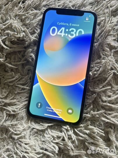 iPhone X, 64 ГБ