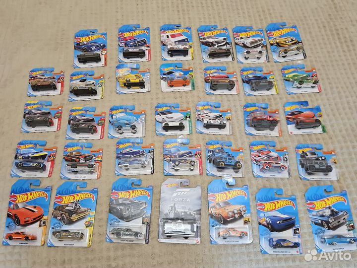 Машинки HotWheels новые
