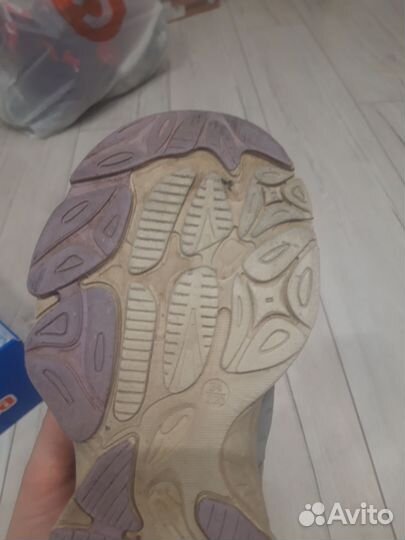 Кроссовки для девочки 34 размер