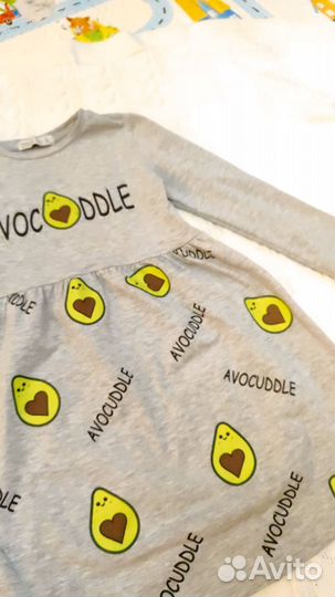 Удобное платье для девочки длинный рукав в садик