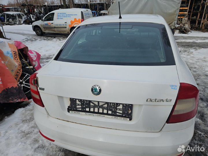 Крышка багажника Skoda Octavia