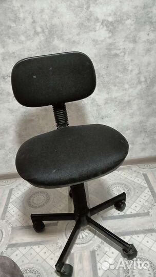 Компьютерное кресло