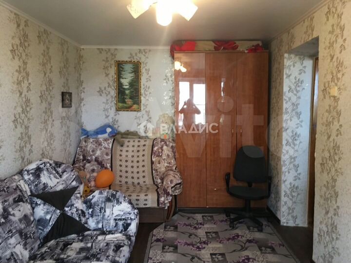 Комната 13,9 м² в > 9-к., 3/5 эт.