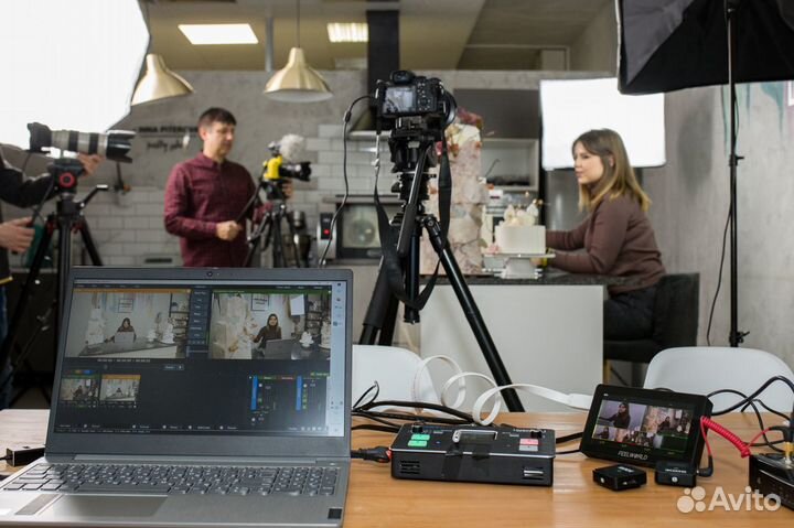 Онлайн трансляция. YouTube