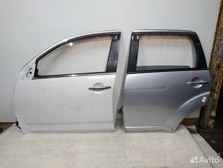 Дверь на Mitsubishi outlander XL оригинал