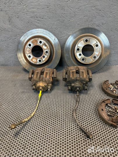 Комплект тормозов задний Bmw 325 E92 N52N (2500CC