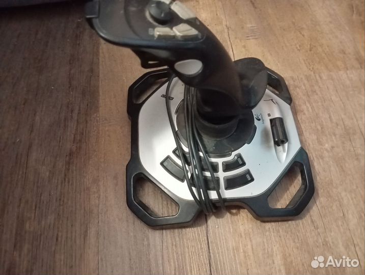 Джойстик logitech extreme 3D pro