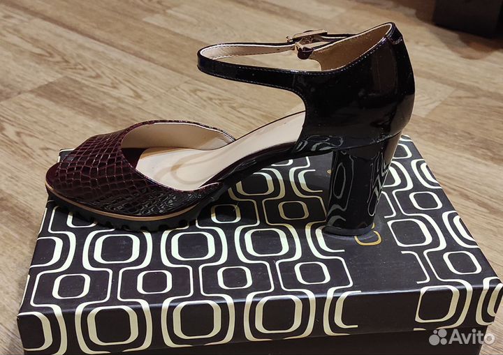 Босоножки женские 38 размер натуральная кожа