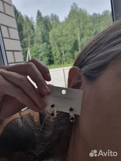 Серьги van cleef