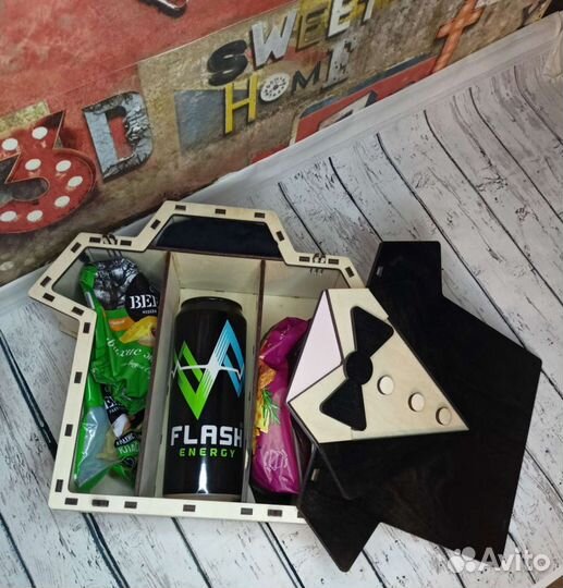 Коробка подарочная деревянная