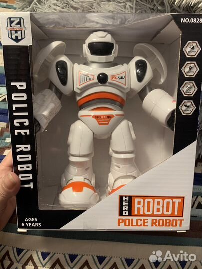 Робот Полицейский новый
