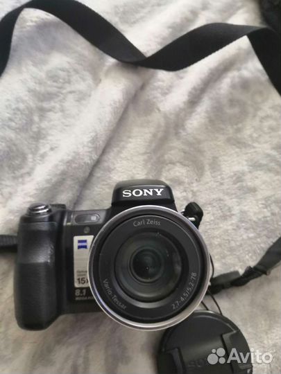 Зеркальный фотоаппарат