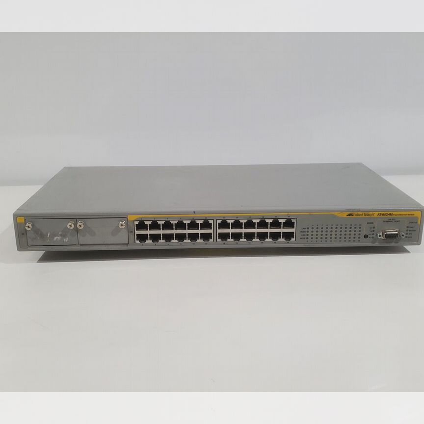 [AT-8524M] Коммутатор Allied Telesis At-8524m