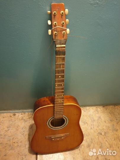 Гитара 6-ти чтрунная