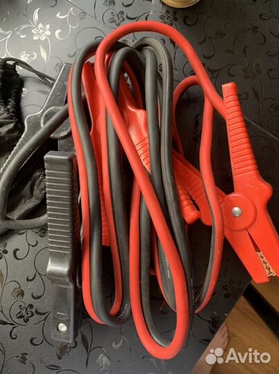 Для зарядки аккумулятора, пусковые провода