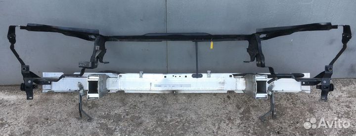 Усилитель переднего бампера Mercedes-Benz C-Class