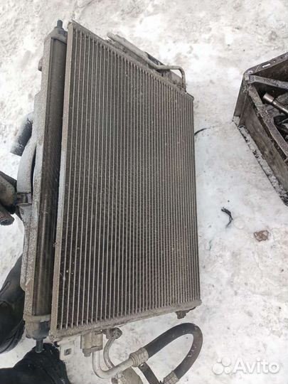 Радиатор renault logan 1.4