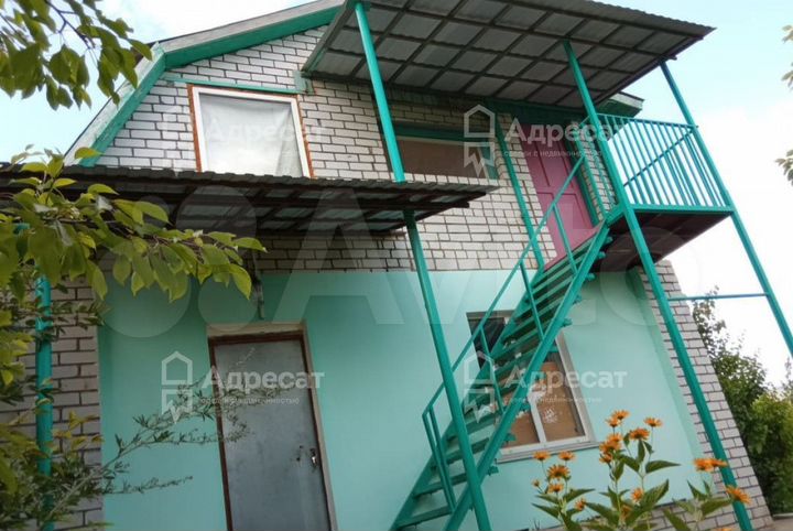 Дача 72 м² на участке 6 сот.