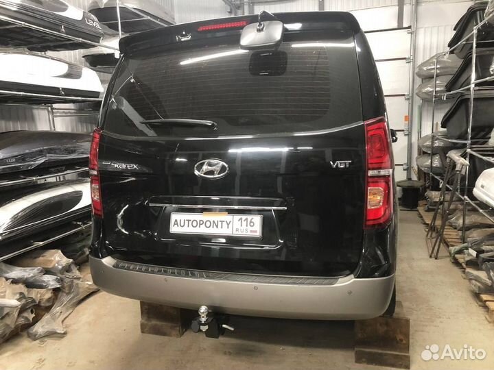 Фаркоп Hyundai H1 Starex с 2018 под квадрат