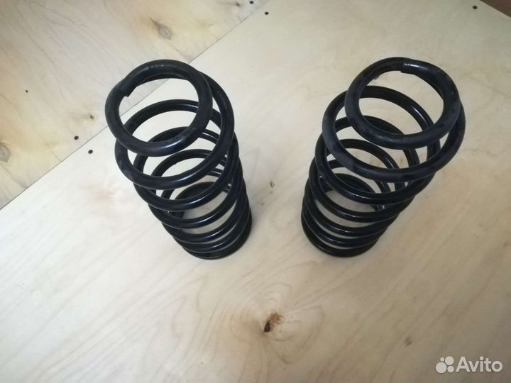 Задние оригинальные пружины Honda Civic 4d