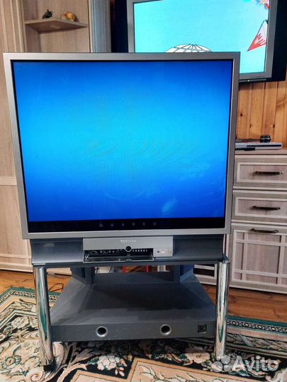 Телевизор toshiba, ламповый, проекционный