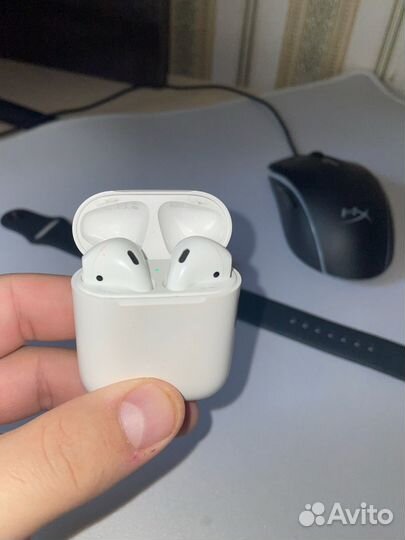 Наушники Apple Airpods 2