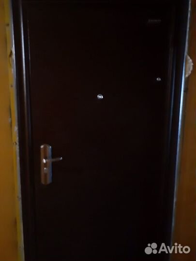 Дверь входная металлическая