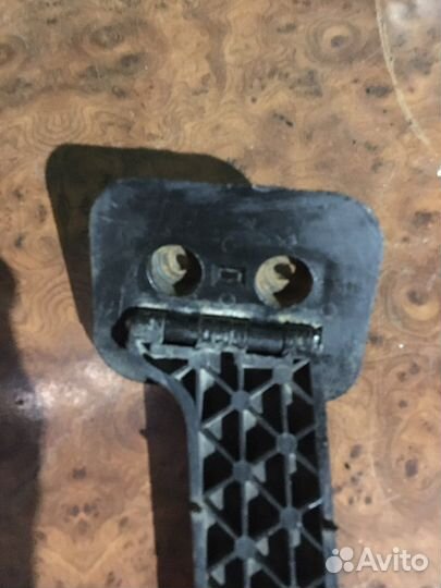 Педаль газа Mazda Millenia 1