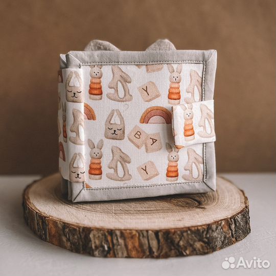 Развивающая книга из фетра для малышей