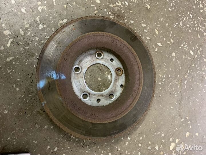 Тормозной диск Б/У GF3Y26251