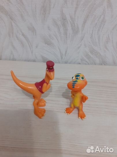 Поезд динозавров фигурки Бадди и Кондуктор